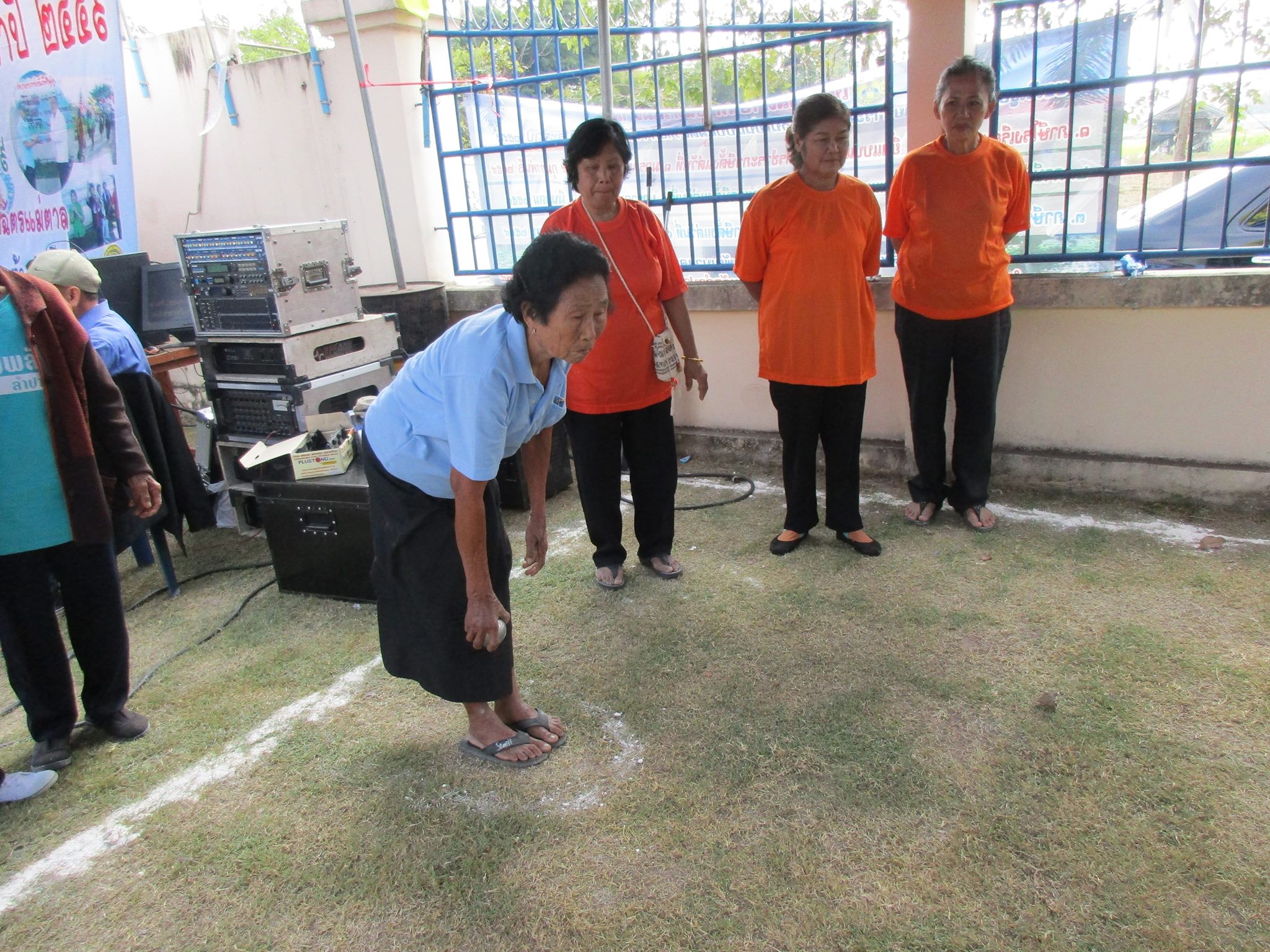 12620637_1076298305726854_1252572234_o