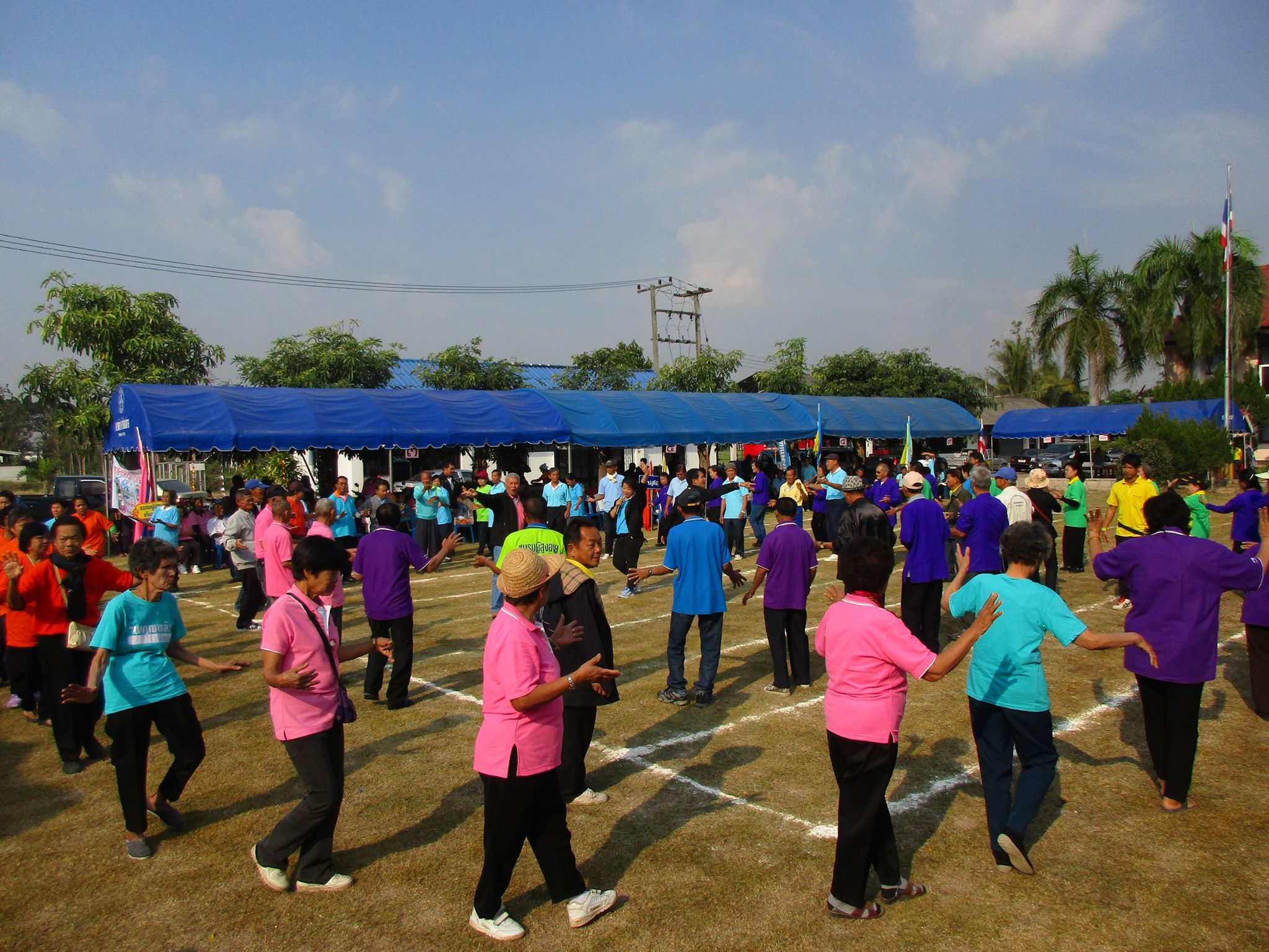 12636896_1076296902393661_421403220_o