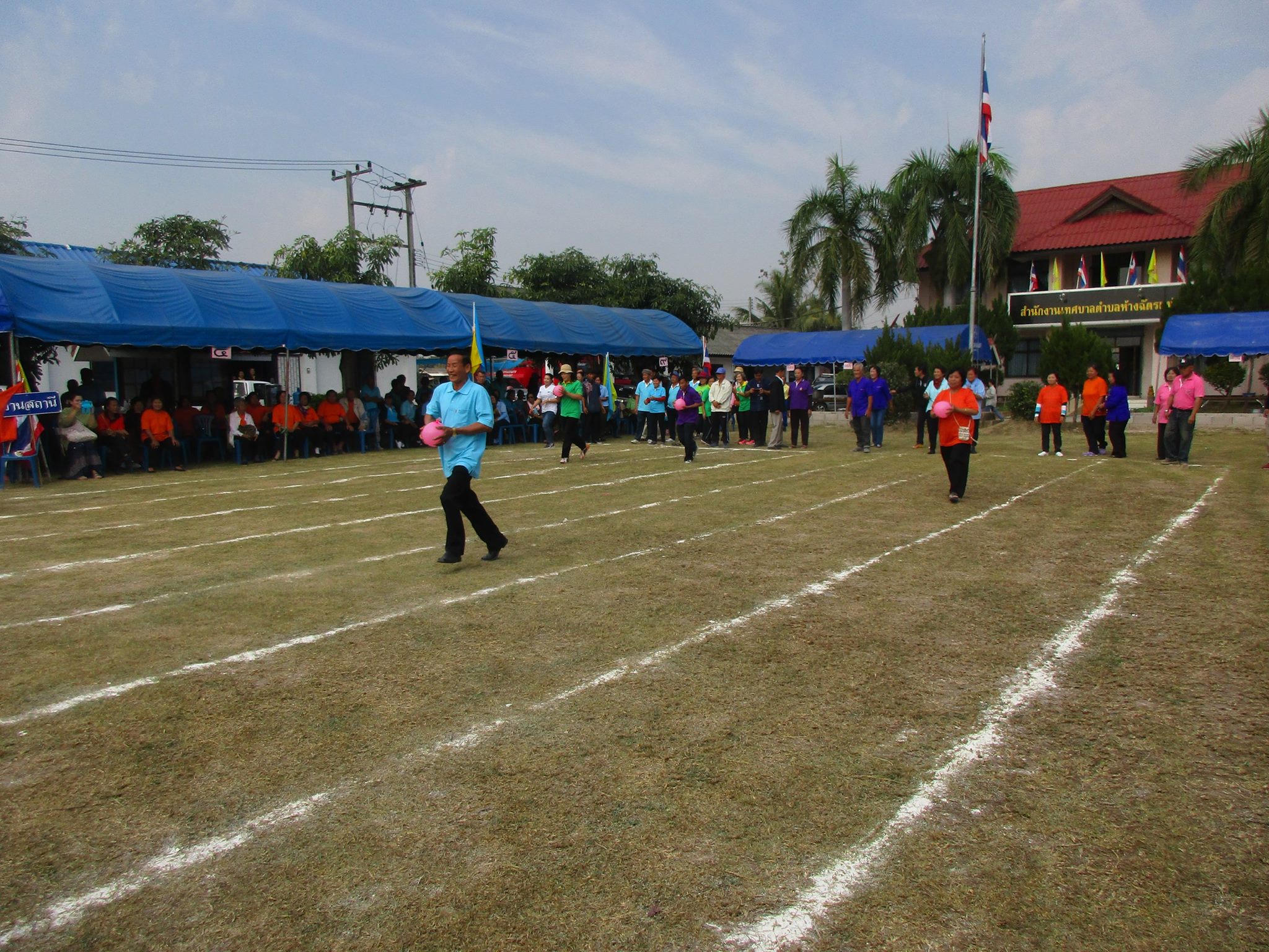 12637347_1076298839060134_1363507187_o