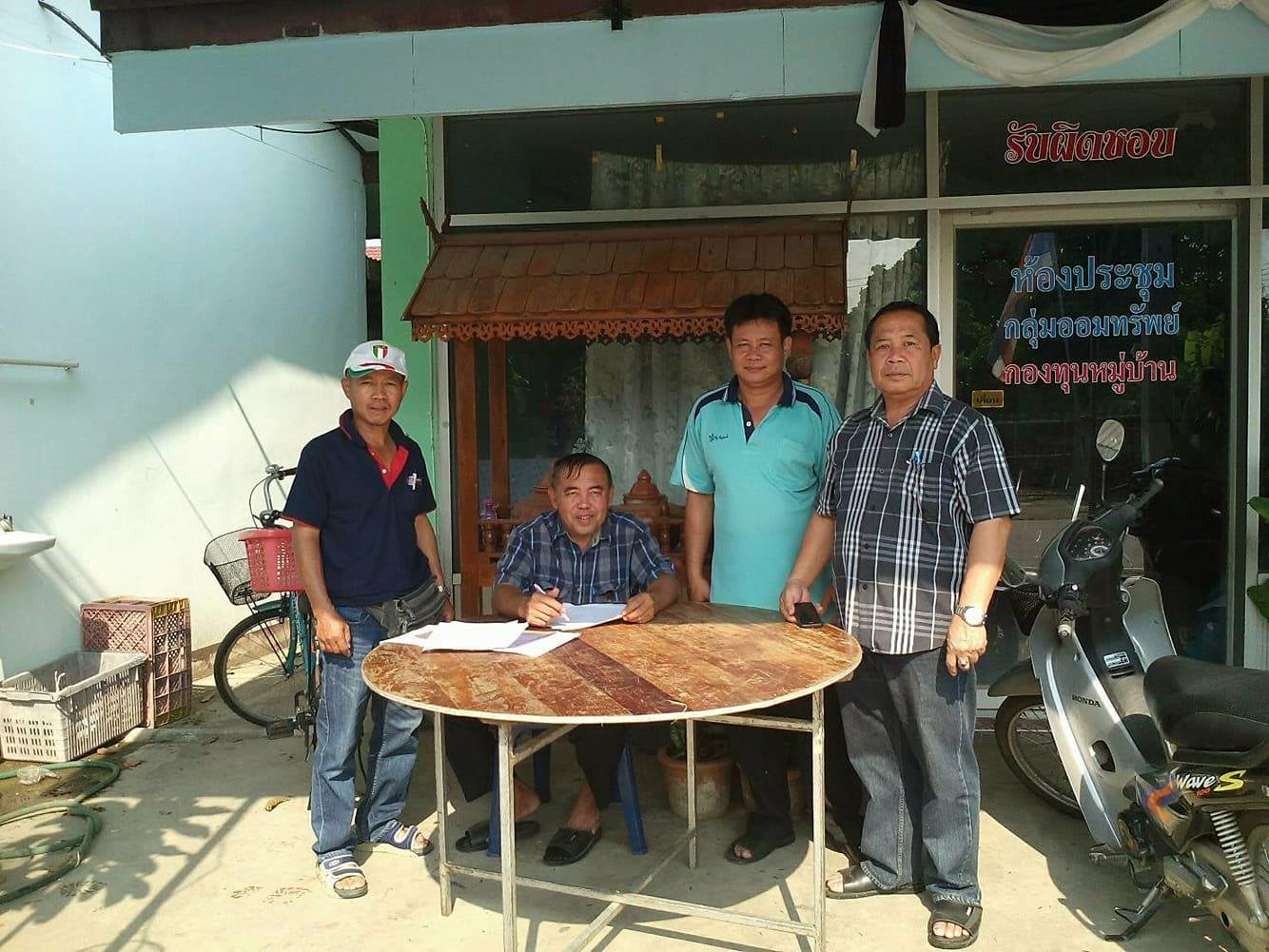 23557982_10210272074152642_141810073_o