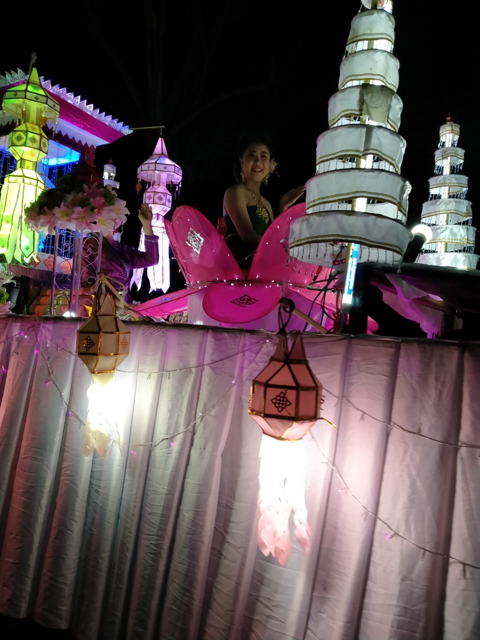 ลอยกระทง 2562_๑๙๑๑๑๓_0260